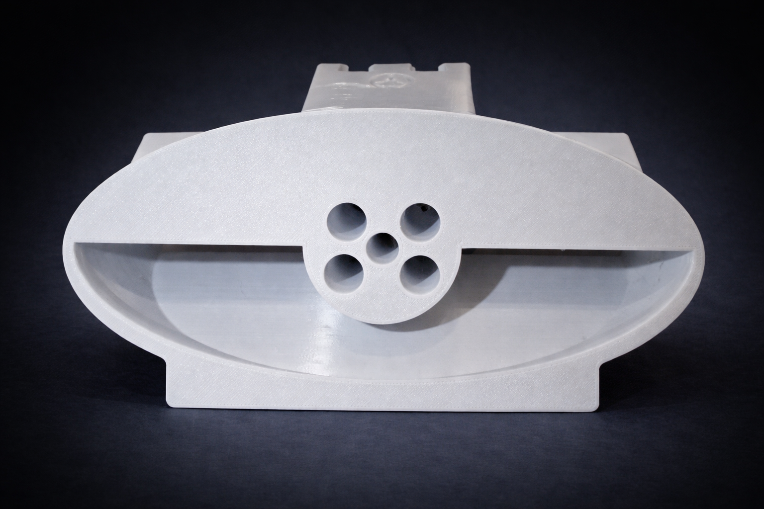 Forward hull-contact section — intake and stabilization geometry